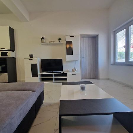 Apartman Ivan Krusevo  ภายนอก รูปภาพ
