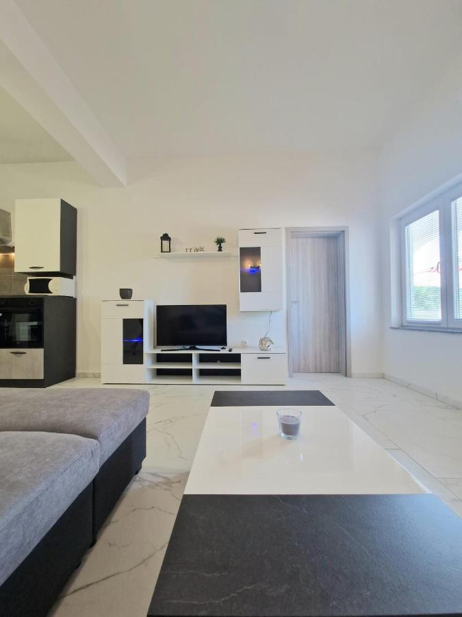 Apartman Ivan Krusevo  ภายนอก รูปภาพ